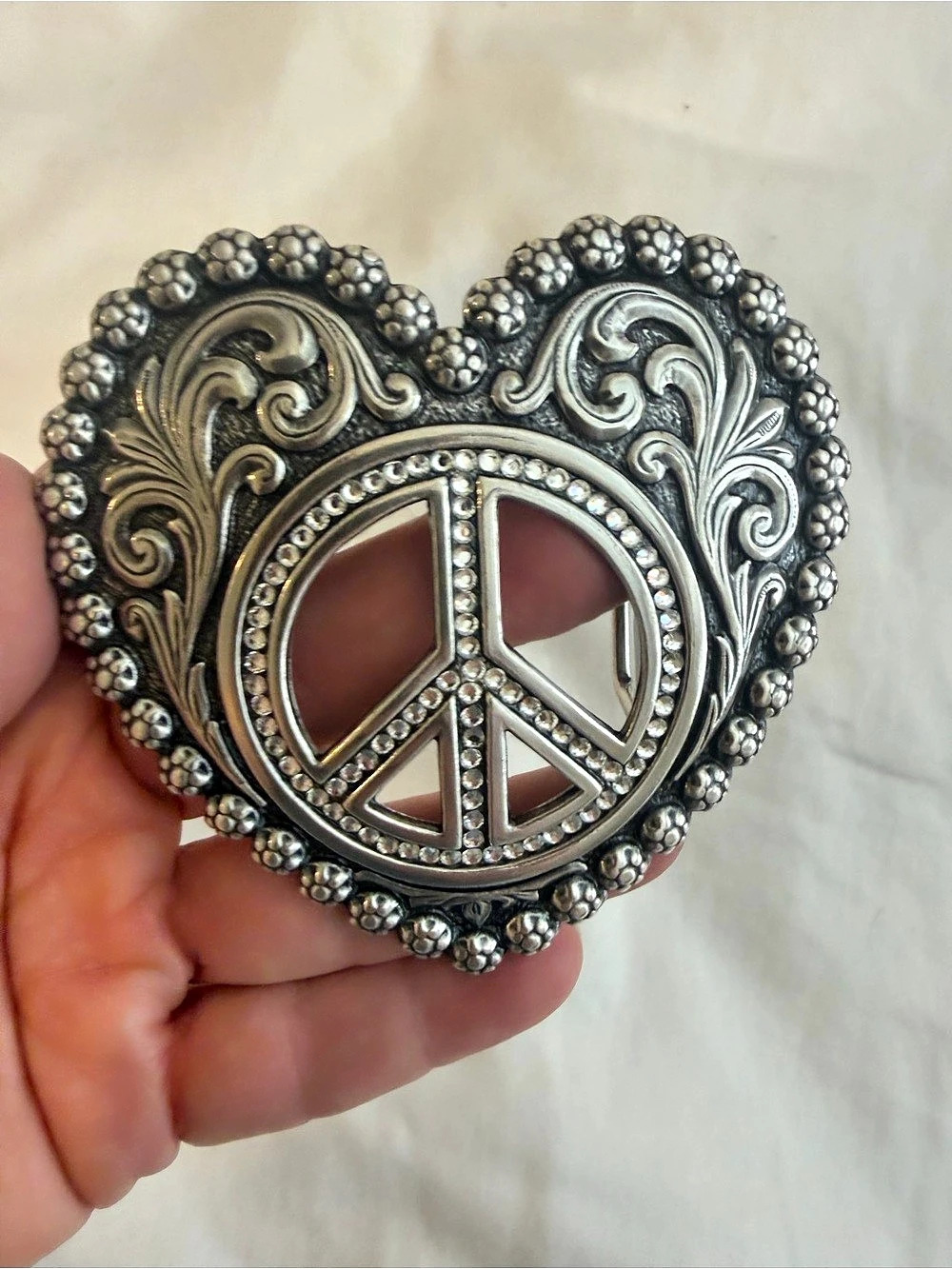 Heart Peace Sign Belt Buckle Silver